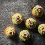 Muffins au jambon et avocat